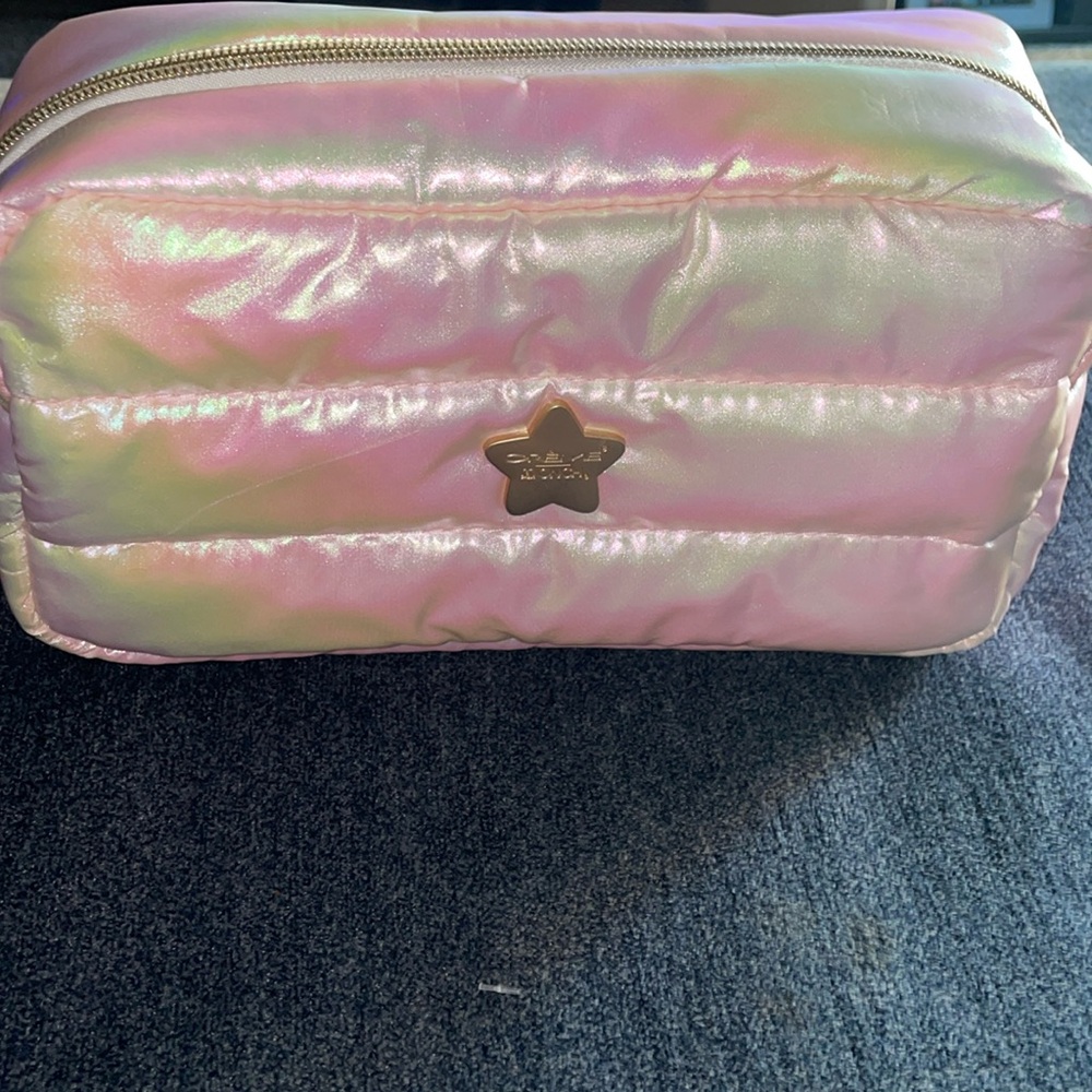 Makeup bag